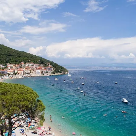 Apartment Beachfront Karla Moscenicka Draga